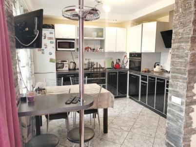 Продажа квартиры Омск.&nbsp;Шакурова ул., 8/1
