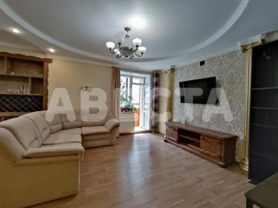 Продажа квартиры Омск.&nbsp;Перелёта, 32