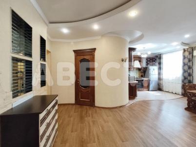 Продажа квартиры Омск.&nbsp;Перелёта, 32