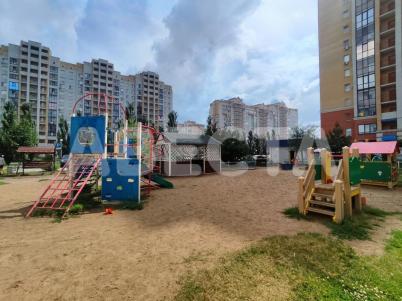 Продажа квартиры Омск.&nbsp;Перелёта, 32