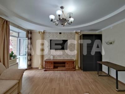 Продажа квартиры Омск.&nbsp;Перелёта, 32