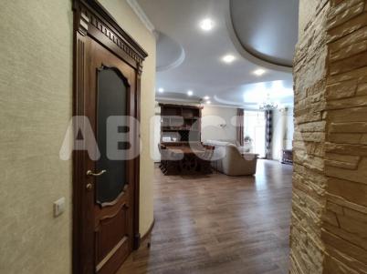 Продажа квартиры Омск.&nbsp;Перелёта, 32