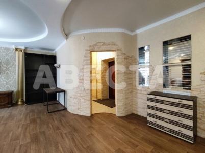 Продажа квартиры Омск.&nbsp;Перелёта, 32